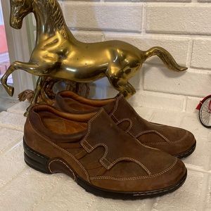 SOFFT Brown leather shoes.